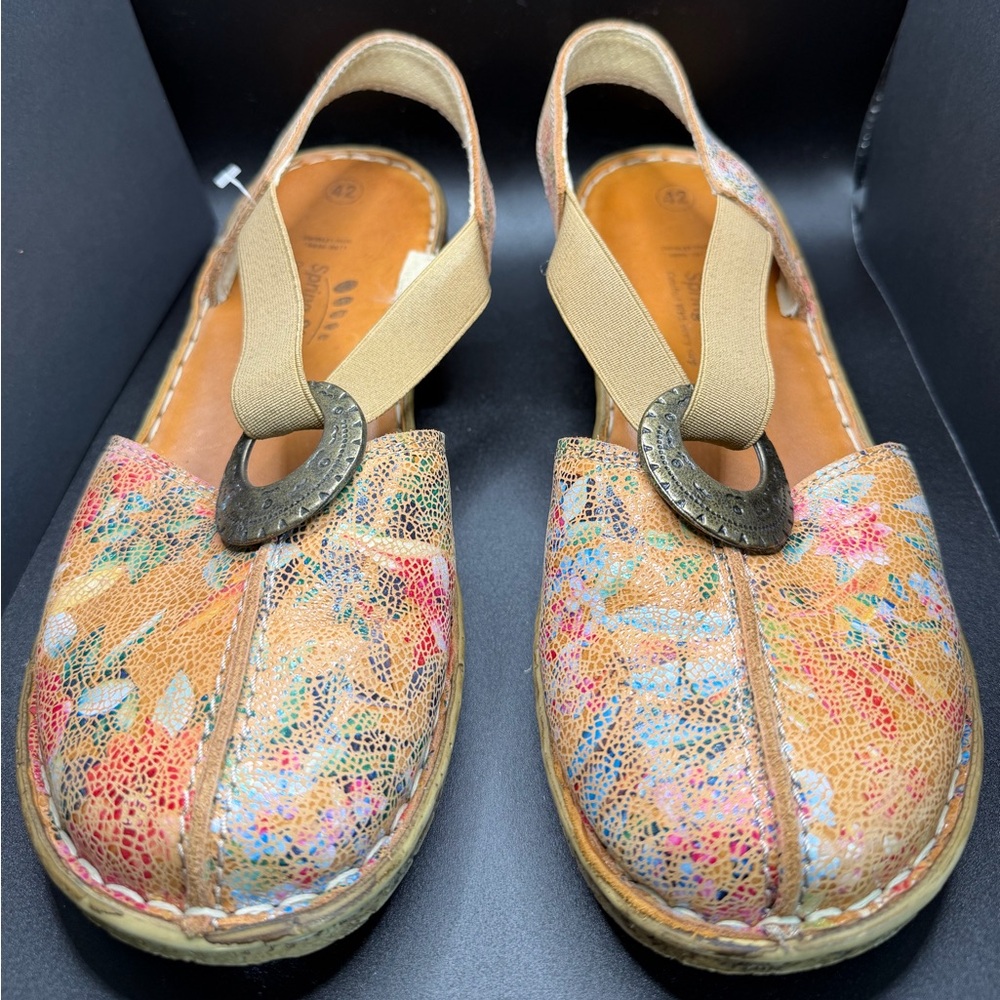 Neutral Multicolor Elastic Slingback Sandals